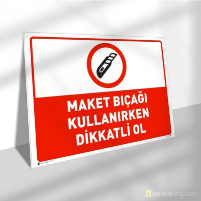 Maket Bıçağı Kullanırken Dikkatli Ol